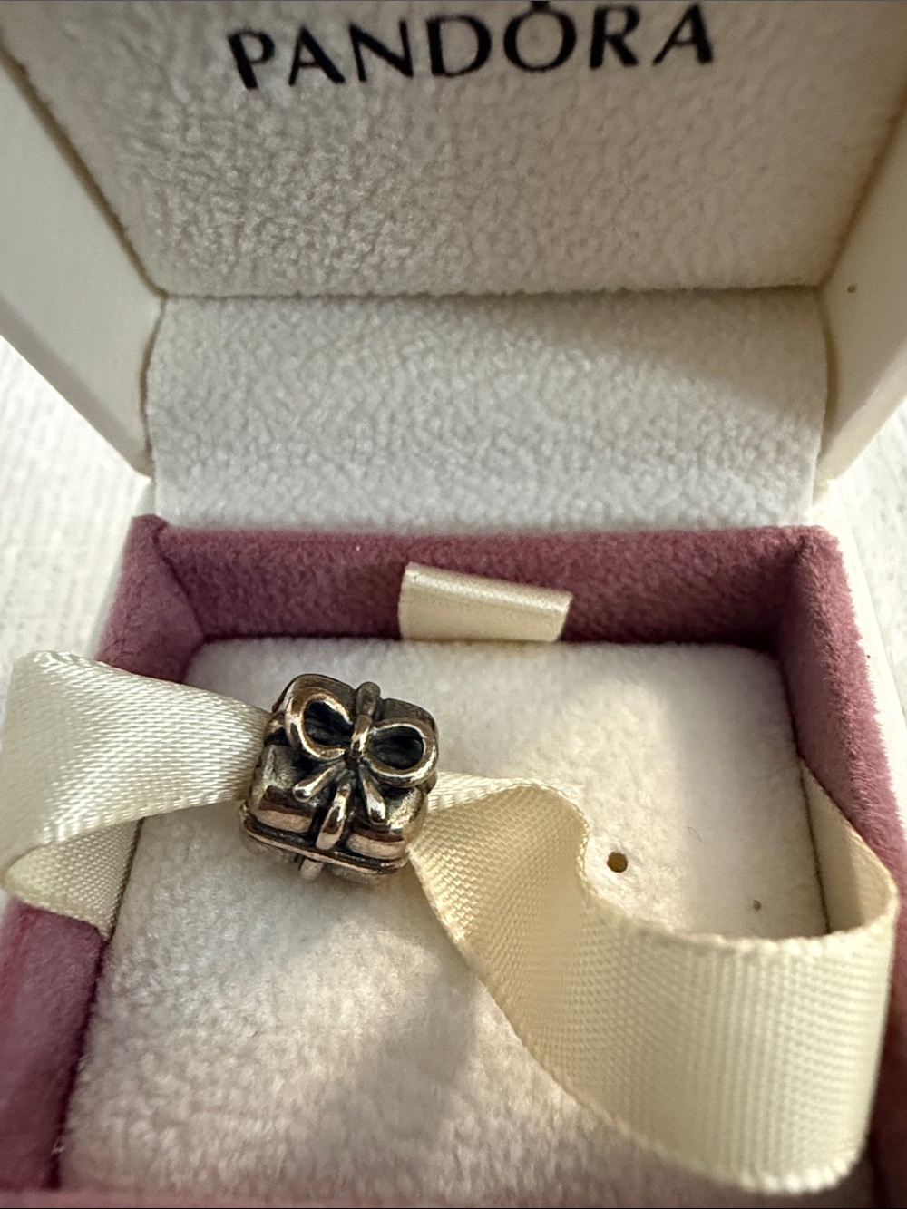 Pandora Silver Gift Box Charm with Bow